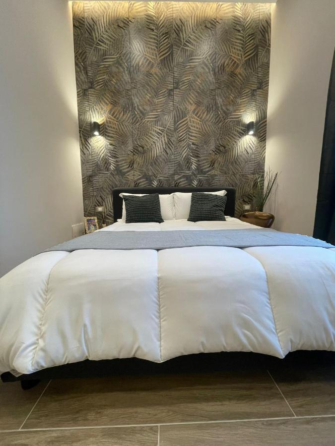 Masaniello Apartment เนเปิลส์ ภายนอก รูปภาพ