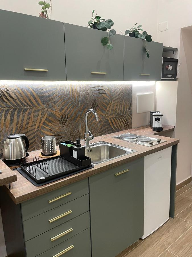 Masaniello Apartment เนเปิลส์ ภายนอก รูปภาพ